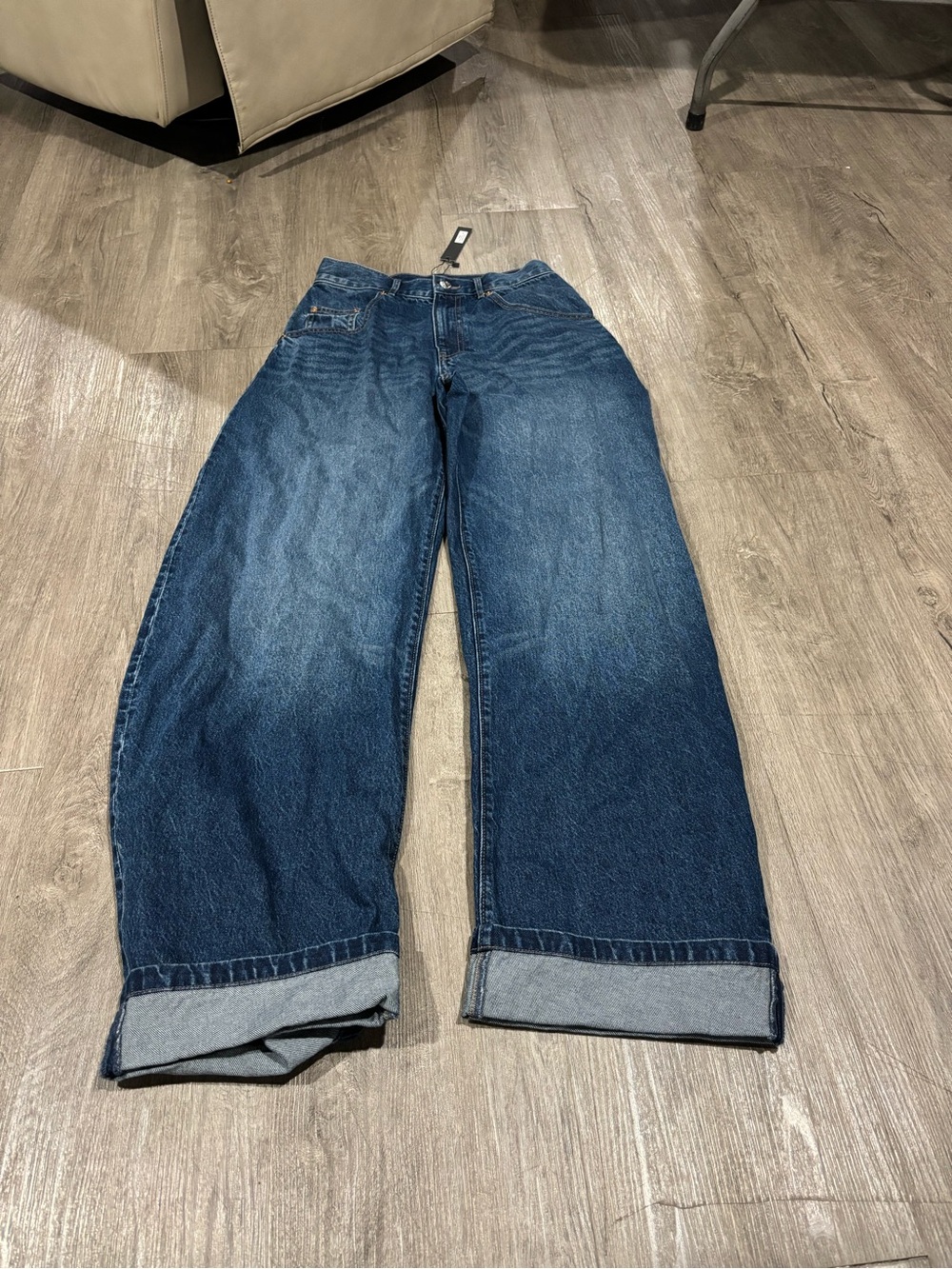 Steve Madden CUFFED BARREL JEAN RAMONA WASH Size 27 - Picture 2 of 4